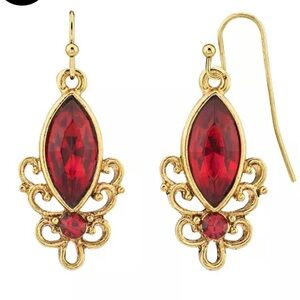 1928 Gold-Tone Drop Earring